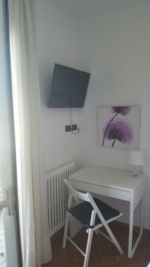 La Bilbaina Hotell Vitoria-Gasteiz Rum bild