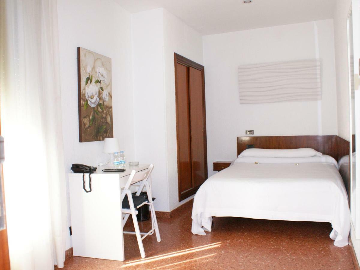 La Bilbaina Hotell Vitoria-Gasteiz Rum bild