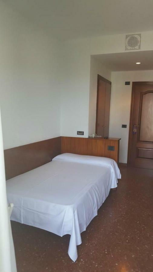 La Bilbaina Hotell Vitoria-Gasteiz Rum bild