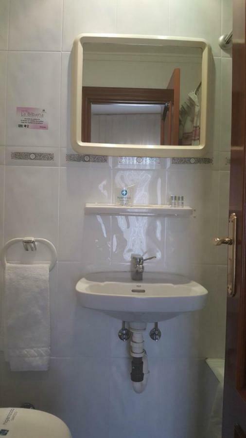 La Bilbaina Hotell Vitoria-Gasteiz Rum bild